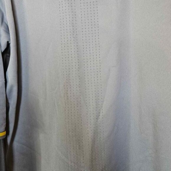 uventus Adidas XL, Long Sleeve Jersey - Picture 3 of 6